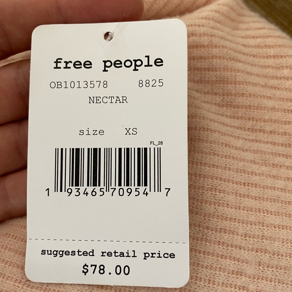 Free people sweater size XS - Picture 3 of 3